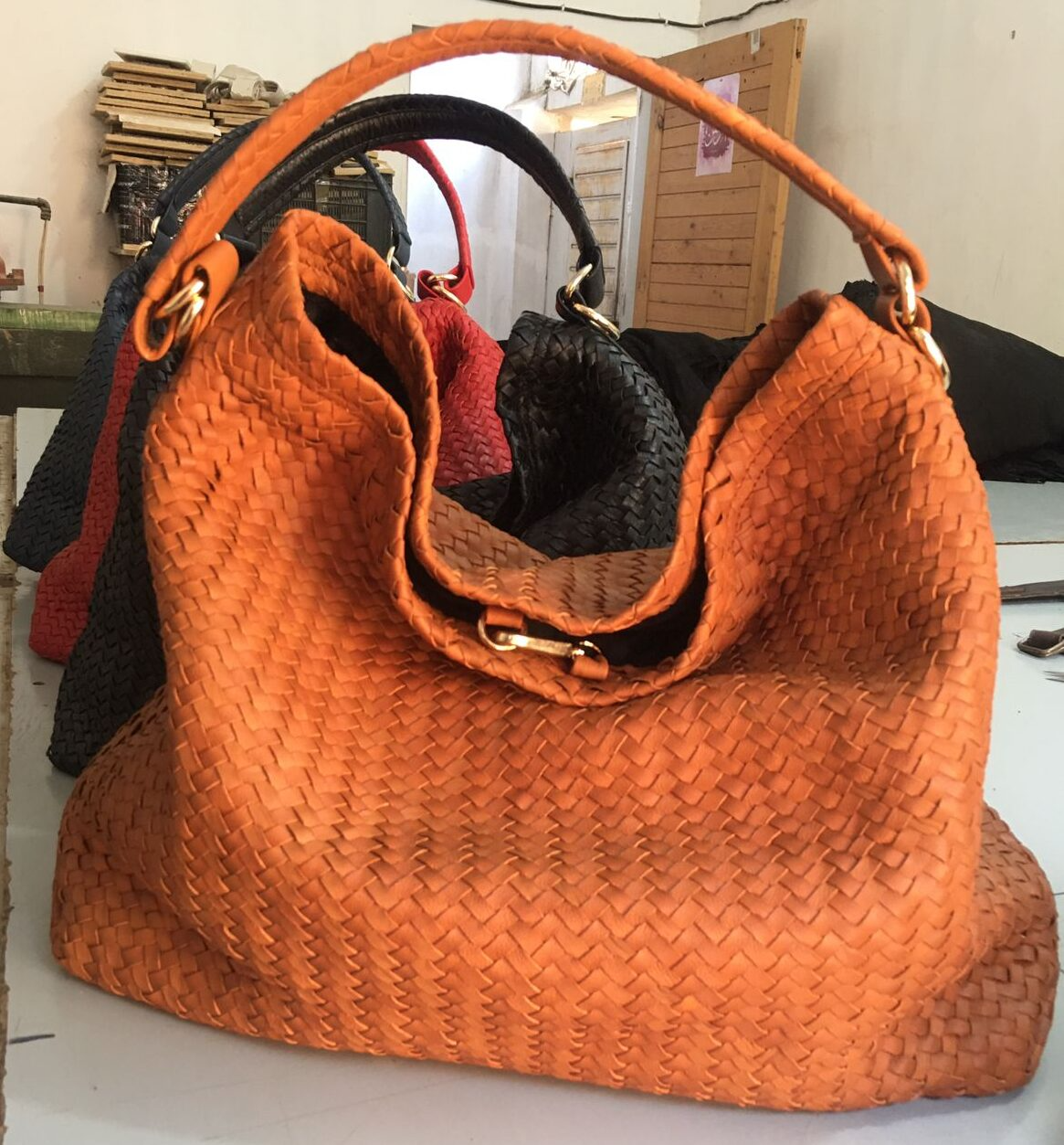 Women Leather Basket Tote Bag-ML-TB0027 - Main Image