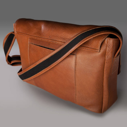 Messenger Leather Bag for Macbook 13″ & 14″-ML-004