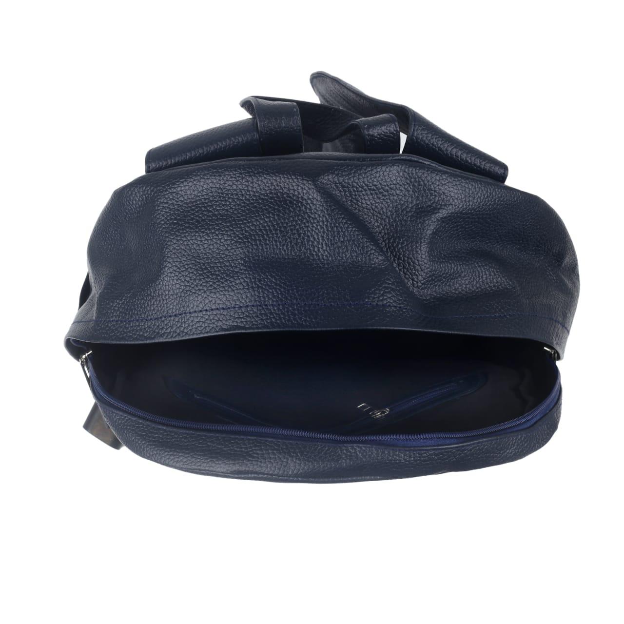 Classic Genuine Leather Backpack – Stylish & Functional Everyday Bag